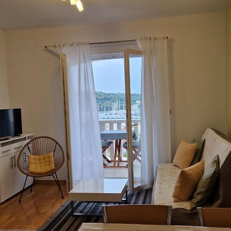 Apartments Sandra Rogoznica  Eksteriør billede