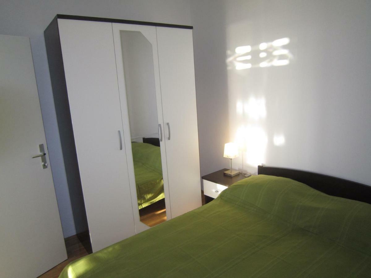 Apartments Sandra Rogoznica  Eksteriør billede